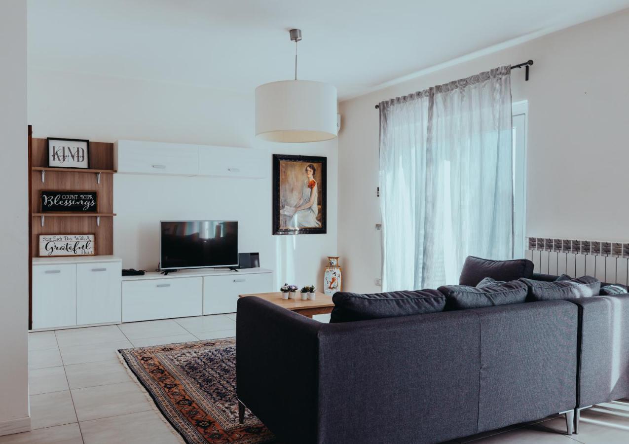 Apartamento The Attico Padenghe sul Garda Exterior foto